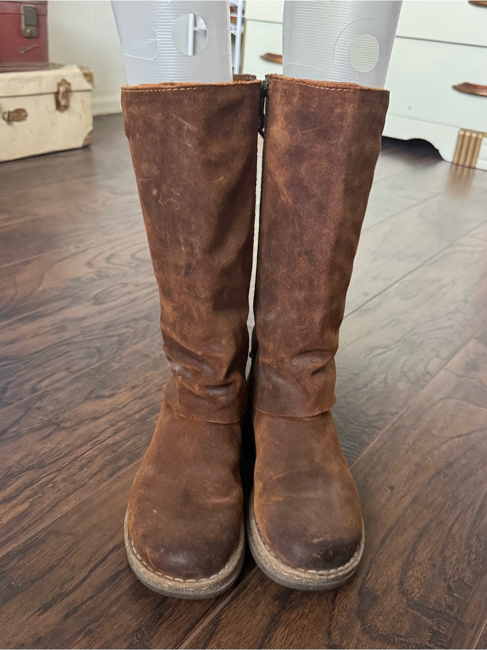 Born Sable Boots Size 7.5 Glazed Ginger Distressed (Brown) - Picture 8 of 13